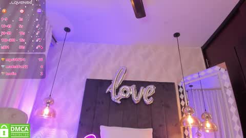 Snapshot of kataliina_18 chatting on 03-01-25, 02:23 Kat online show from 03-01-25, 02:23