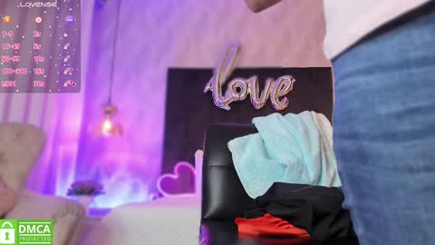 Snapshot of kataliina_18 chatting on 03-10-25, 11:53 Kat online show from 03-10-25, 11:53