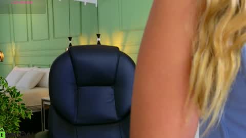 Kat online show from 03-04-26, 11:49