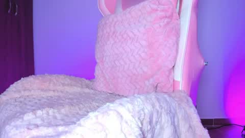 katalinaferreirax online show from 05-06-26, 03:46