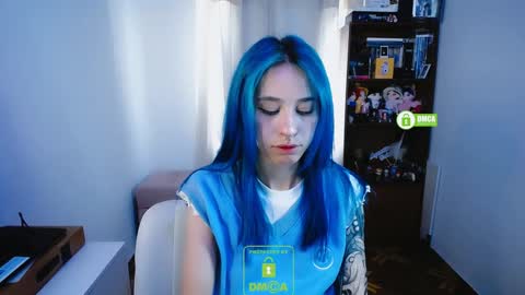 Snapshot of katara_a chatting on 12-15-24, 01:00 Maca online show from 12-15-24, 01:00