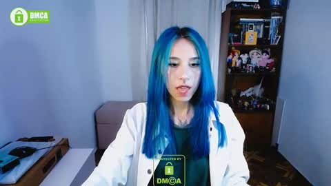 Snapshot of katara_a chatting on 12-21-24, 10:40 Maca online show from 12-21-24, 10:40