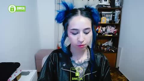 Snapshot of katara_a chatting on 01-23-25, 12:35 Maca online show from 01-23-25, 12:35