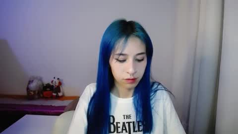 Snapshot of katara_a chatting on 11-20-25, 09:58 Maca online show from 11-20-25, 09:58