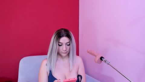 Kate  online show from 11-06-25, 12:06