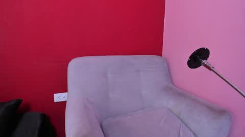 Kate  online show from 04-25-26, 07:00