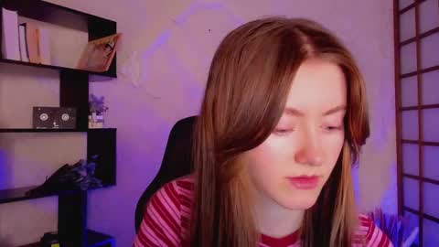 Snapshot of kate_cuddle chatting on 01-15-25, 01:56 Kate online show from 01-15-25, 01:56