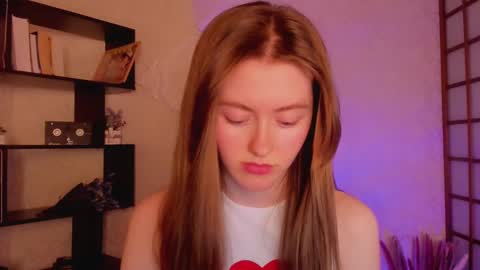 Snapshot of kate_cuddle chatting on 01-16-25, 05:11 Kate online show from 01-16-25, 05:11