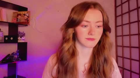 Snapshot of kate_cuddle chatting on 02-07-25, 05:20 Kate online show from 02-07-25, 05:20