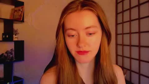 Snapshot of kate_cuddle chatting on 03-04-25, 02:27 Kate online show from 03-04-25, 02:27