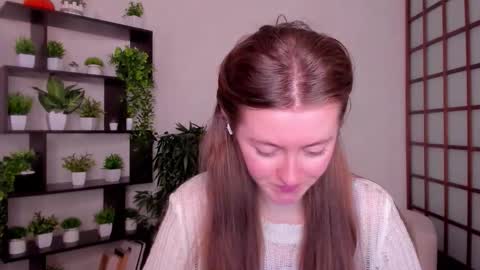 Snapshot of kate_cuddle chatting on 10-10-25, 02:32 Kate online show from 10-10-25, 02:32