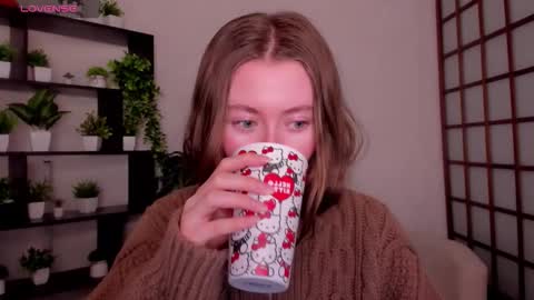 Kate online show from 12-17-25, 02:39