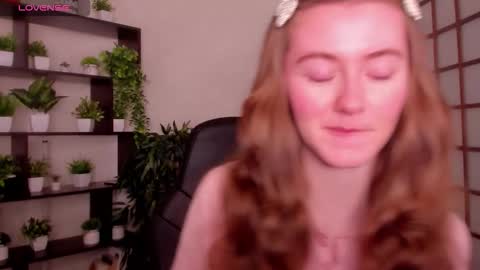 Kate online show from 12-22-25, 02:41