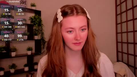 Snapshot of kate_cuddle chatting on 05-22-26, 02:40 Kate online show from 05-22-26, 02:40