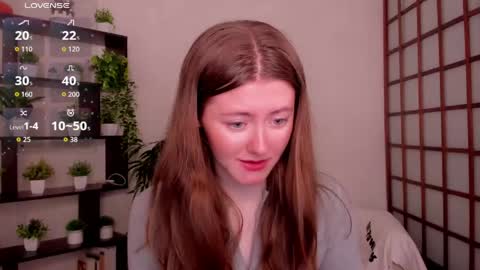 Snapshot of kate_cuddle chatting on 05-27-26, 02:41 Kate online show from 05-27-26, 02:41
