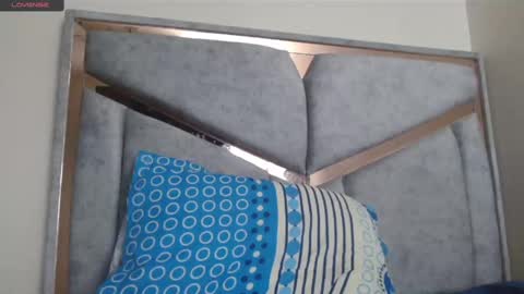 kate online show from 02-15-25, 08:33