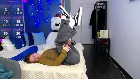 .Be kind and gentle with me and I will do my best for you.   online show from 01-22-25, 10:50