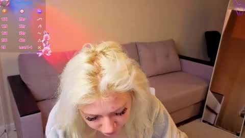 Snapshot of kate_krose chatting on 03-11-26, 01:22 Kate online show from 03-11-26, 01:22