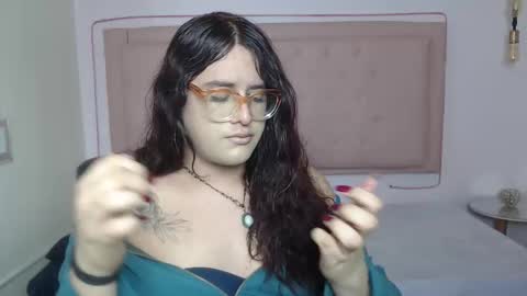 kate online show from 11-26-25, 03:29