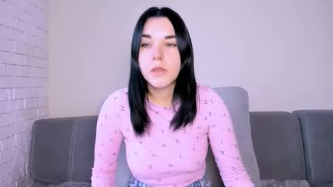 Snapshot of kate_ree_ chatting on 11-01-25, 05:53 KATE online show from 11-01-25, 05:53