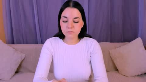 Snapshot of kate_ree_ chatting on 02-13-26, 06:20 KATE online show from 02-13-26, 06:20