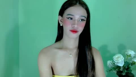 Snapshot of kate_romance chatting on 01-09-25, 12:35 Kate online show from 01-09-25, 12:35