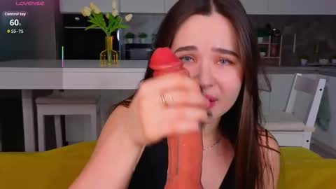 Kate online show from 11-27-25, 03:58