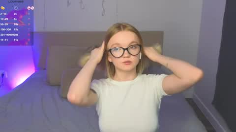 katebunnys online show from 04-23-26, 12:29