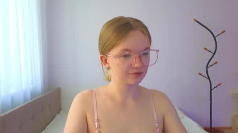 katebunnys online show from 06-08-26, 04:13