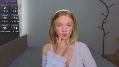 Snapshot of katebunnys chatting on 07-26-26, 11:06 katebunnys online show from 07-26-26, 11:06