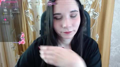 Snapshot of katecrash chatting on 11-10-25, 12:26 YourKate online show from 11-10-25, 12:26