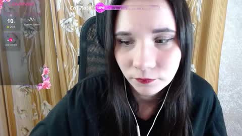 Snapshot of katecrash chatting on 11-24-25, 10:48 YourKate online show from 11-24-25, 10:48