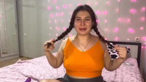 Snapshot of katedramatic chatting on 03-20-26, 07:08 Kate online show from 03-20-26, 07:08