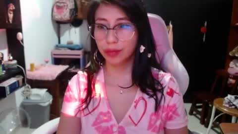 Kateeen18 online show from 07-16-26, 01:55