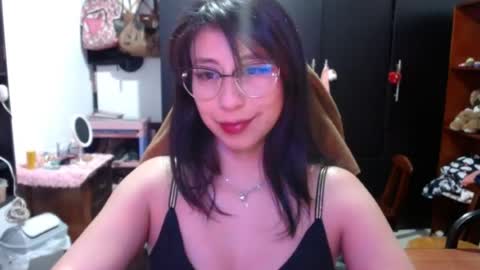 Kateeen18 online show from 08-02-26, 04:22