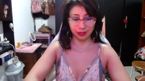 Kateeen18 online show from 08-06-26, 05:09