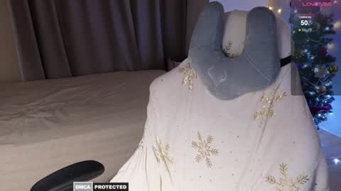 Im Kate  online show from 12-22-24, 01:22