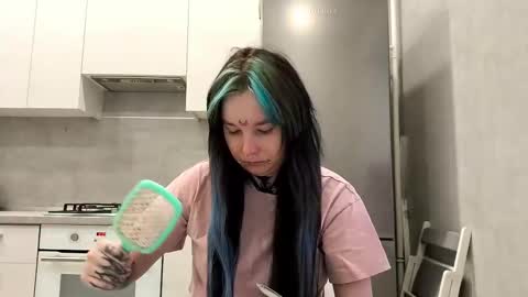 Milana online show from 01-15-26, 07:13