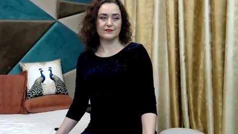 KateQueenston --  online show from 06-05-26, 09:53
