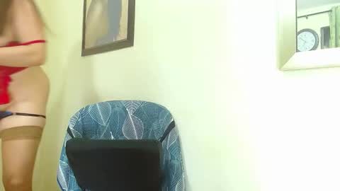 Snapshot of katerineleon chatting on 02-13-26, 10:06 katerineleon online show from 02-13-26, 10:06