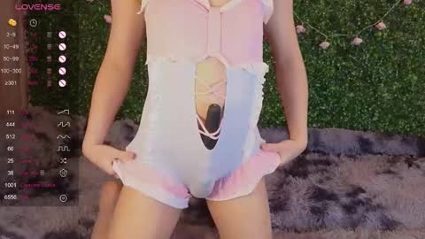 Snapshot of katerinnna chatting on 11-20-25, 03:56 Katerina online show from 11-20-25, 03:56