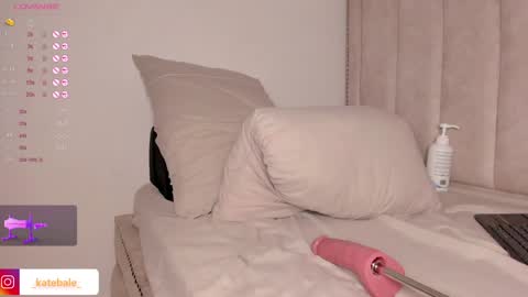 Snapshot of kateryn_bale chatting on 12-03-24, 11:13 kateryn_bale online show from 12-03-24, 11:13