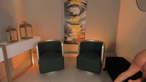 K A T E  online show from 11-11-25, 04:40