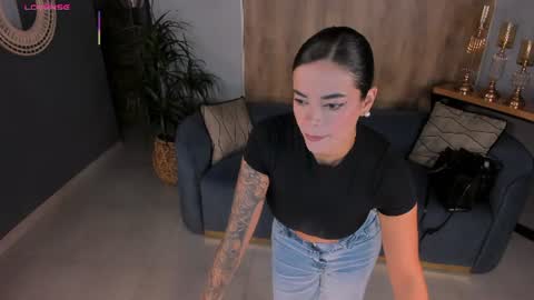 K A T E  online show from 07-10-26, 10:29