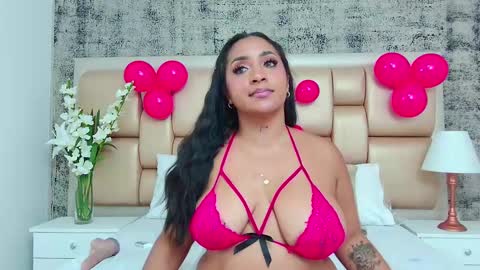 Snapshot of katevenegas chatting on 02-14-25, 09:21 Kate Venegas online show from 02-14-25, 09:21