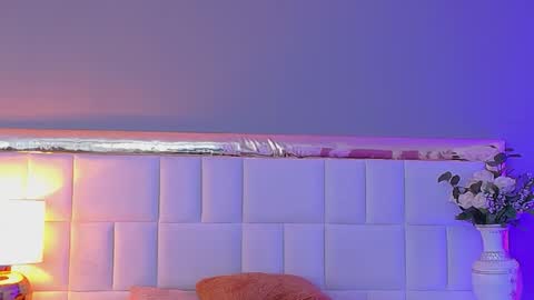 Snapshot of katevenegas chatting on 09-11-25, 09:26 Kate Venegas online show from 09-11-25, 09:26