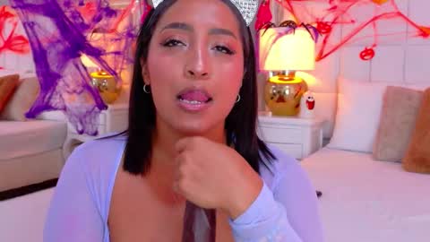 Snapshot of katevenegas chatting on 10-30-25, 08:42 Kate Venegas online show from 10-30-25, 08:42