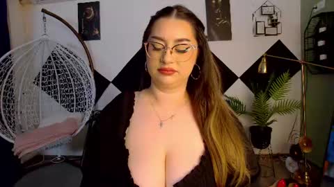 Kate online show from 06-21-26, 07:16