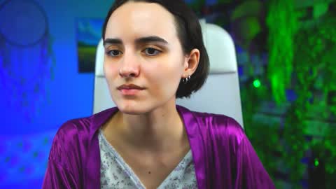 katewillows online show from 03-17-26, 04:39