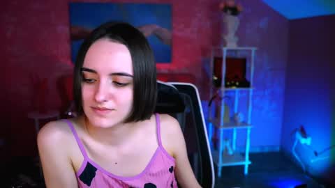 katewillows online show from 04-05-26, 04:31